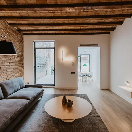 Petit Luxe St. Pere Apartment *