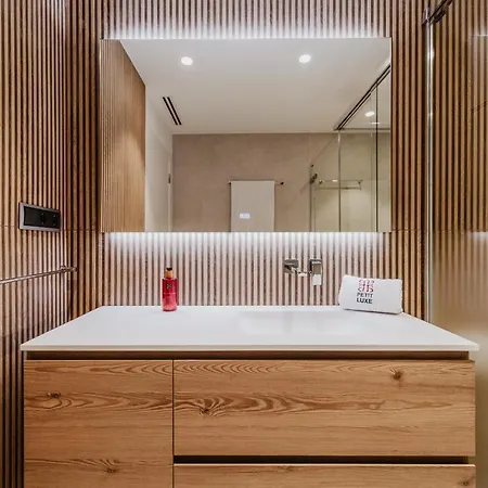 Apartment Petit Luxe St. Pere *